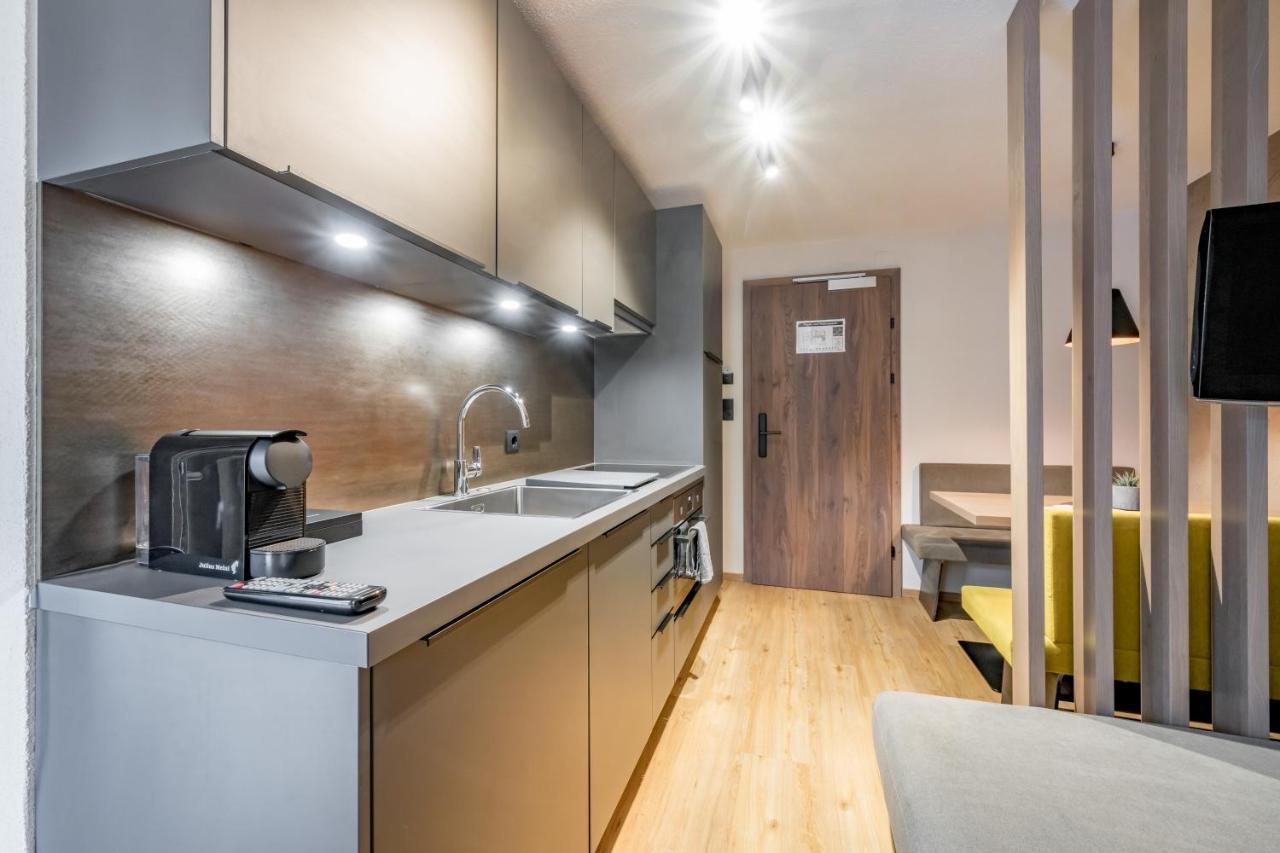 Appartements Perberschlager Oetz Buitenkant foto