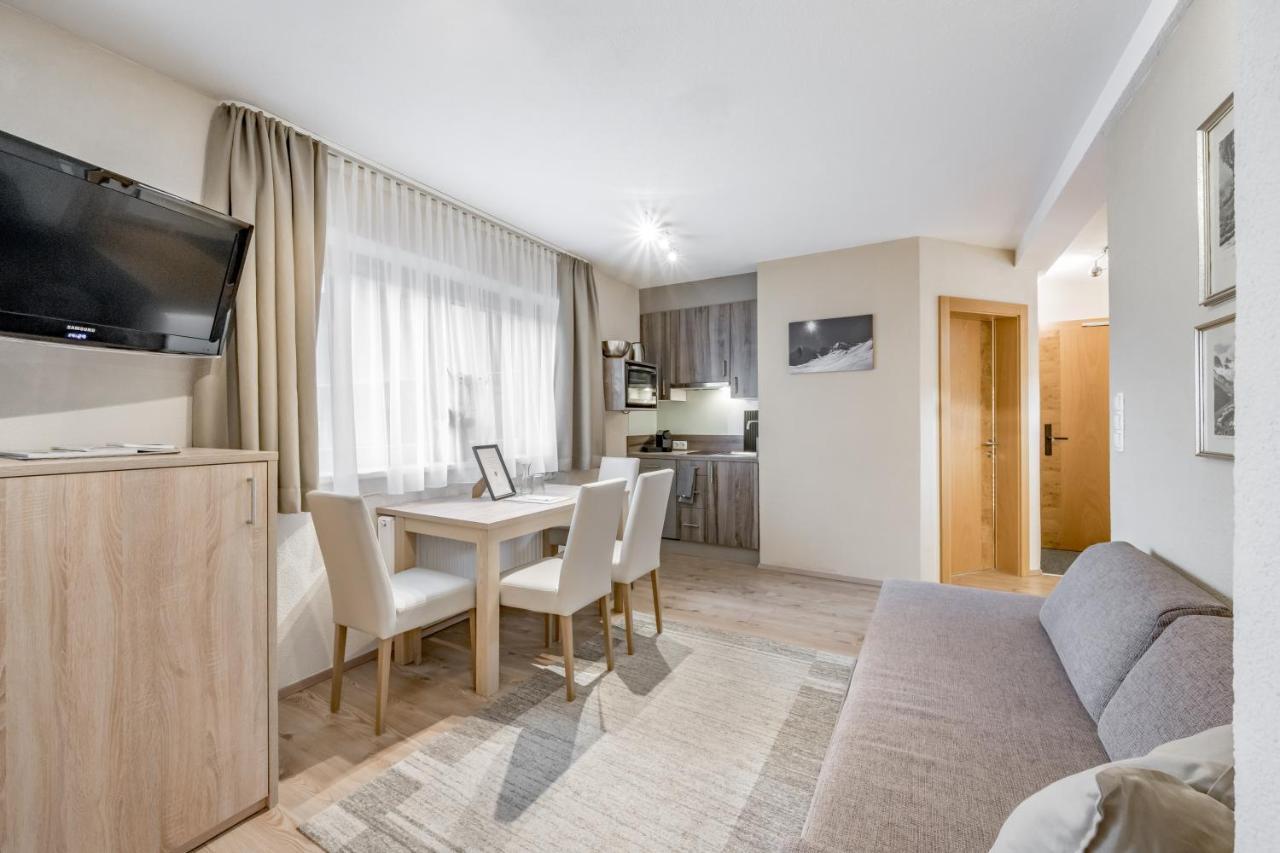 Appartements Perberschlager Oetz Buitenkant foto