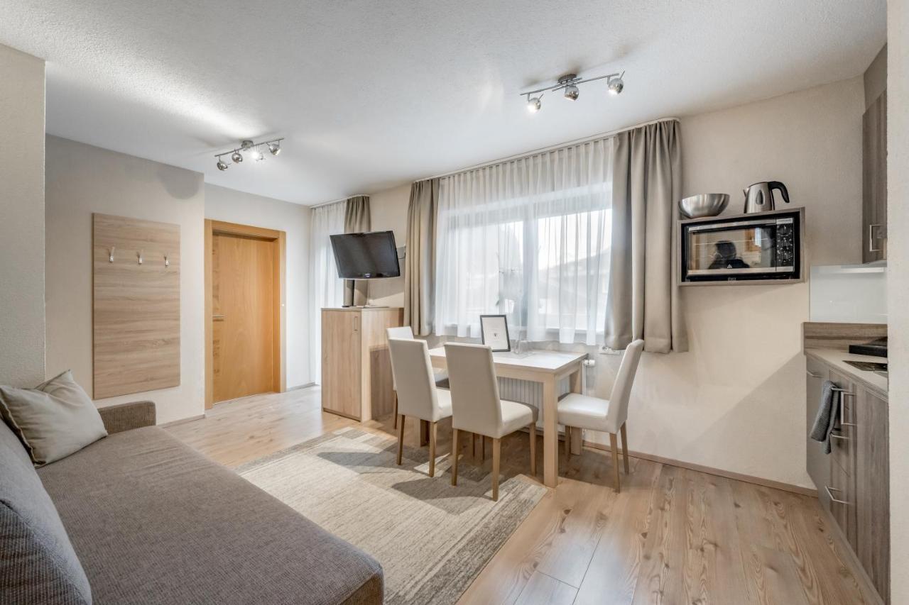 Appartements Perberschlager Oetz Buitenkant foto